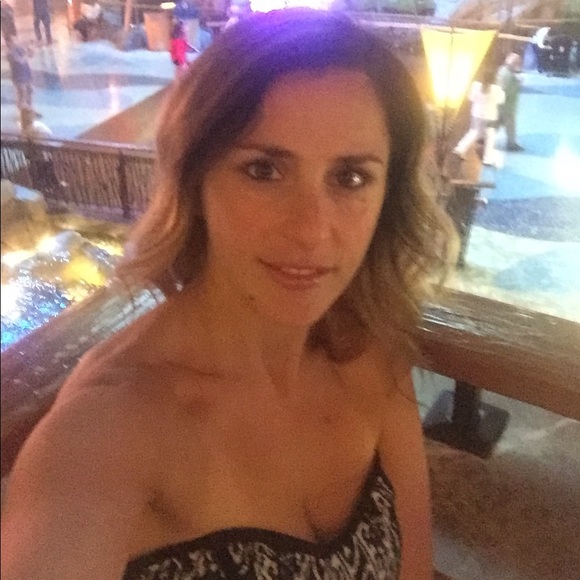 Meet your Posher, Bethany - Picture 1 of 1